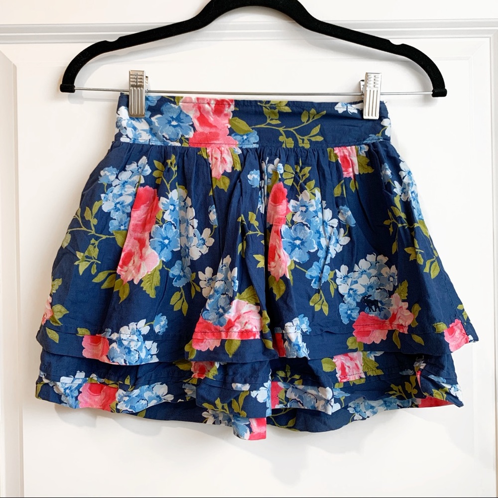 ABERCROMBIE & FITCH | Floral Mini Skirt